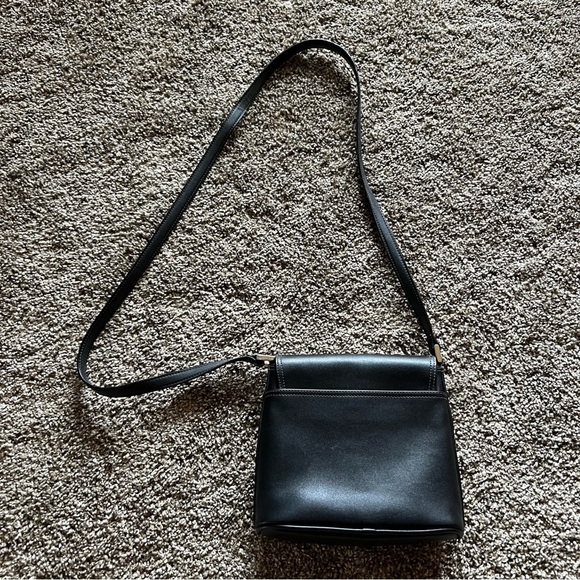Liz Claiborne Black Crossbody Purse - Picture 5 of 10